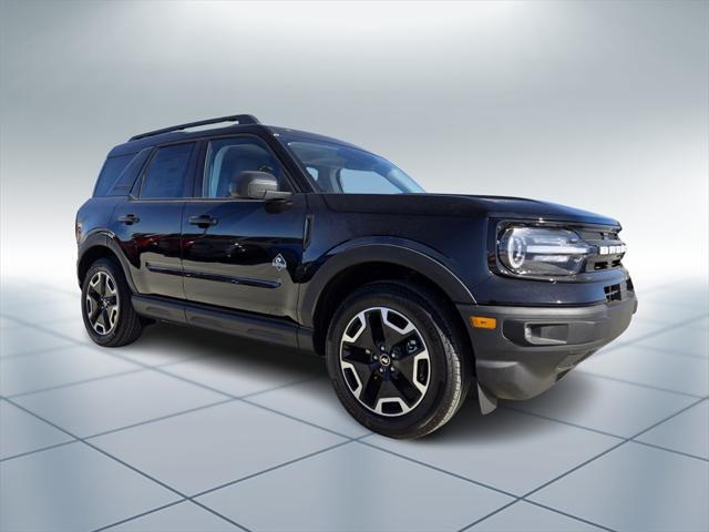 new 2024 Ford Bronco Sport car, priced at $35,685