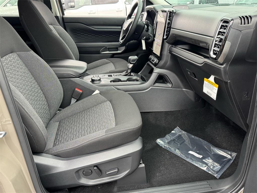 new 2025 Ford Ranger car, priced at $44,650
