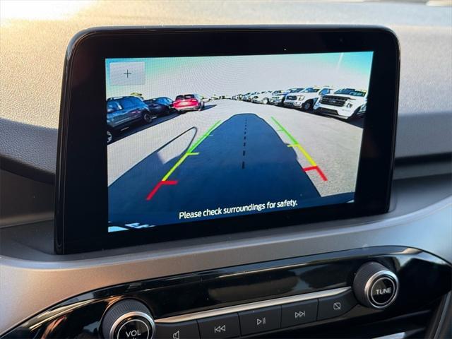 new 2025 Ford Escape car, priced at $30,140