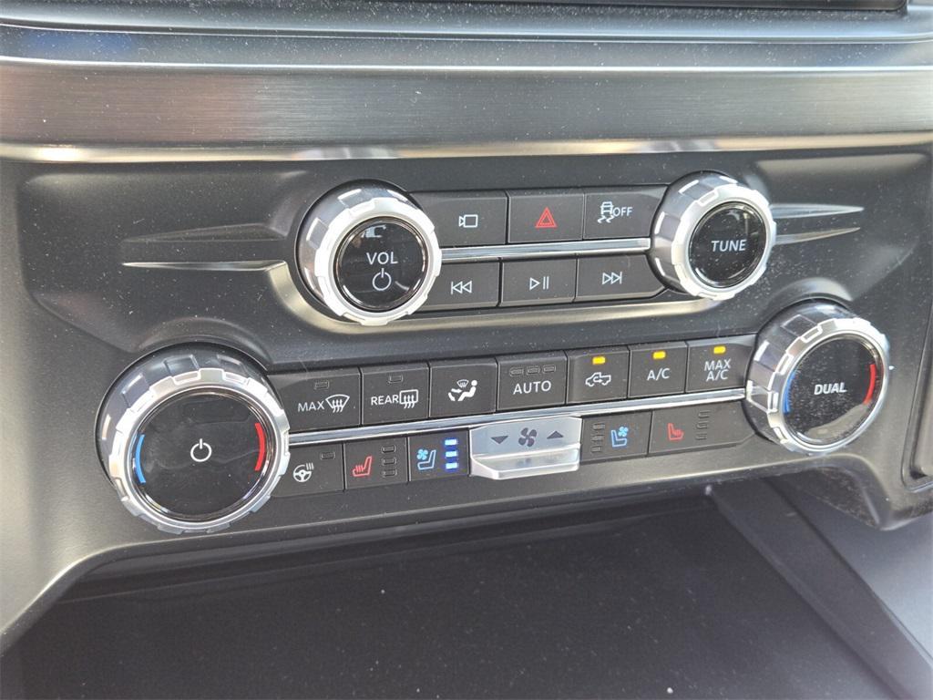 new 2025 Ford F-250 car, priced at $89,520