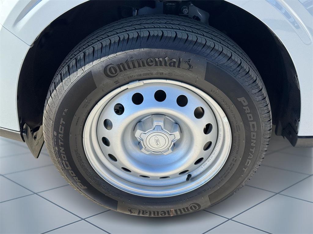 new 2025 Ford Maverick car, priced at $28,582
