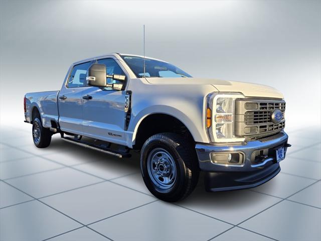 new 2024 Ford F-350 car, priced at $62,055