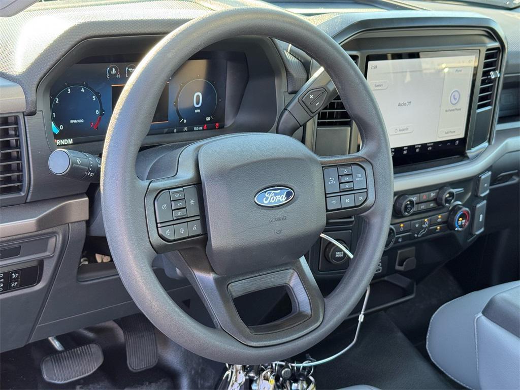 new 2025 Ford F-150 car, priced at $37,395