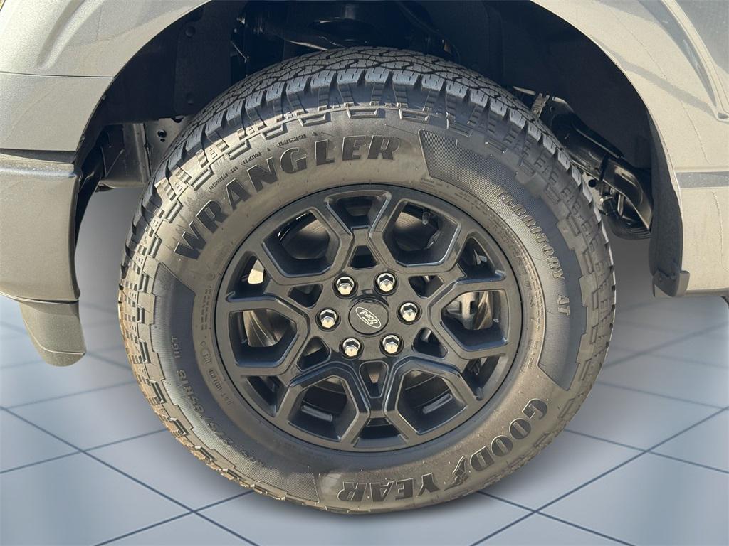 new 2025 Ford F-150 car, priced at $62,510