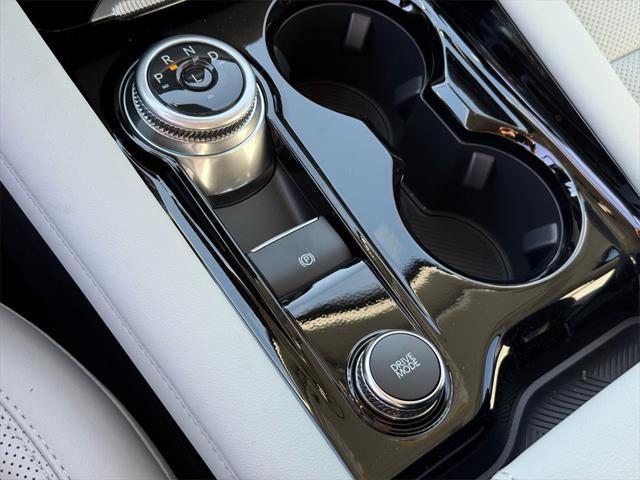 new 2025 Ford Explorer car, priced at $57,996