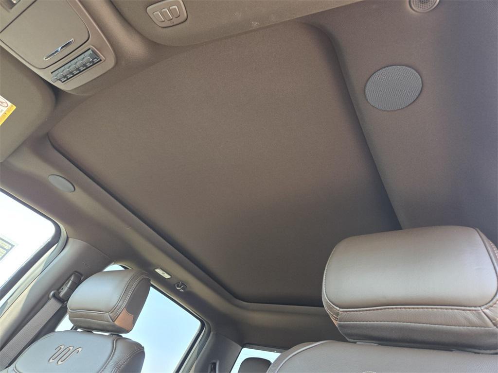 new 2025 Ford F-250 car, priced at $99,595