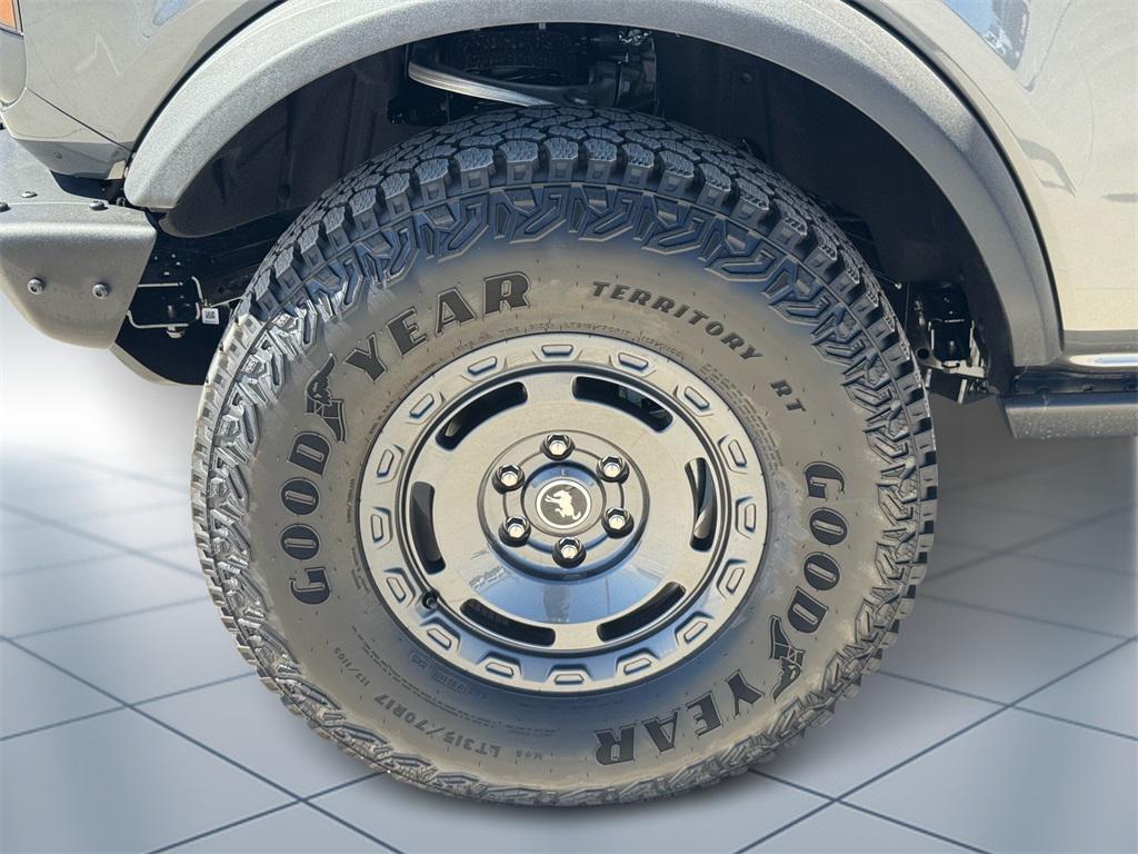 new 2025 Ford Bronco car, priced at $66,270