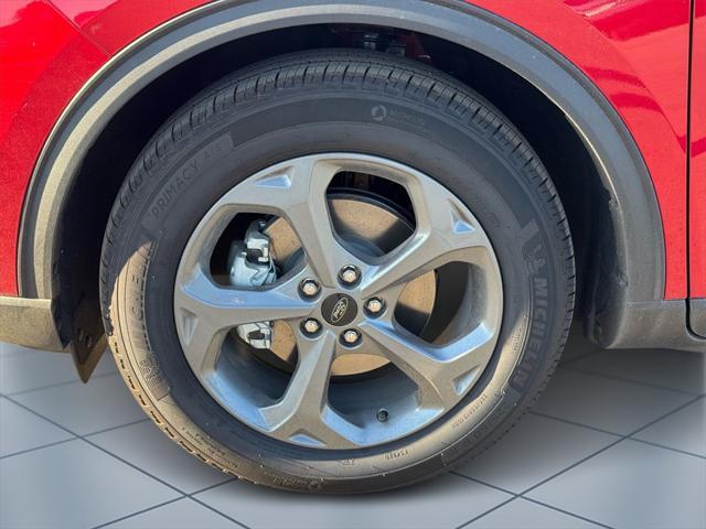 new 2025 Ford Escape car, priced at $33,095