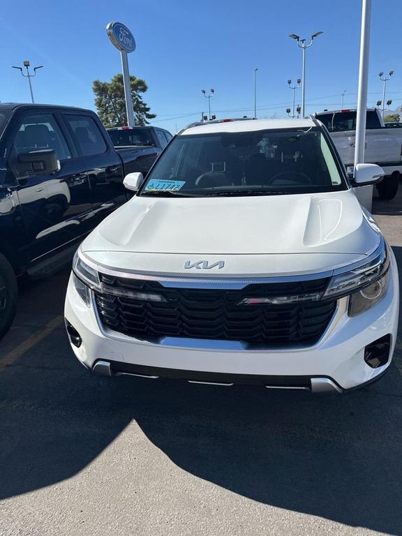 used 2024 Kia Seltos car, priced at $25,150