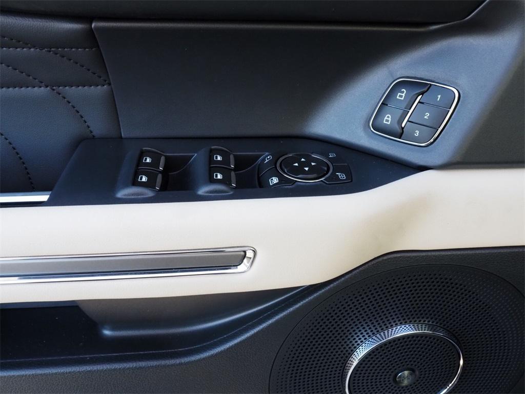 new 2024 Ford Expedition Max car, priced at $87,530