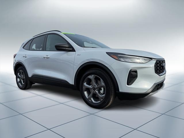 new 2025 Ford Escape car, priced at $32,130