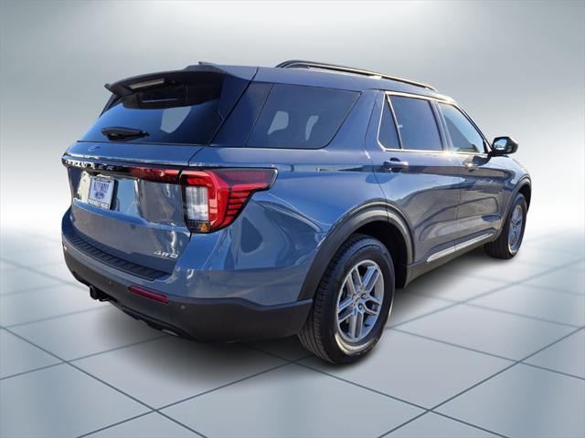 new 2025 Ford Explorer car, priced at $40,945