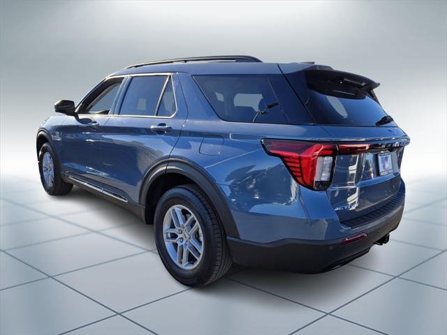 new 2025 Ford Explorer car, priced at $40,945