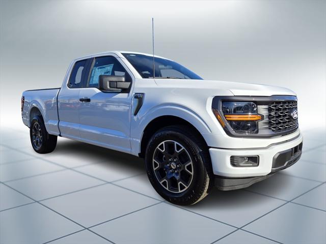 new 2024 Ford F-150 car, priced at $40,995