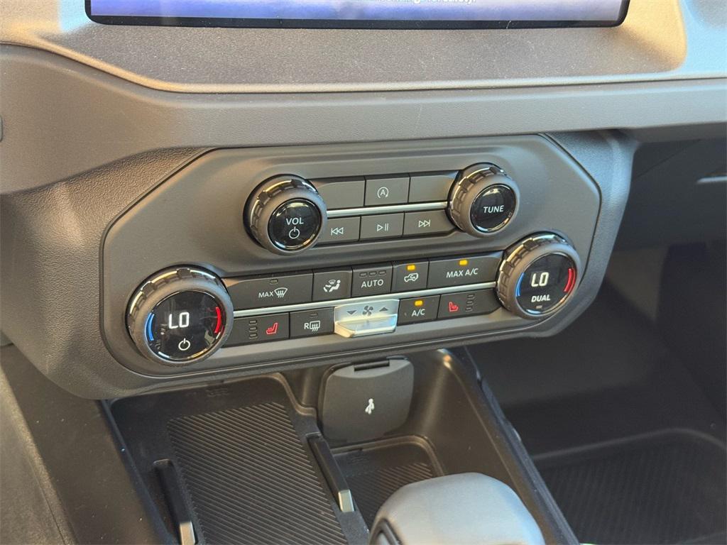 new 2025 Ford Bronco car, priced at $47,835