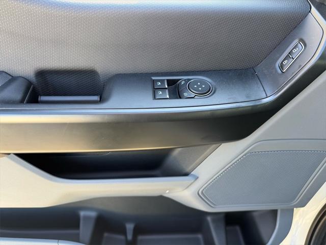 new 2025 Ford F-150 car, priced at $37,295