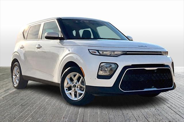 used 2022 Kia Soul car, priced at $16,118