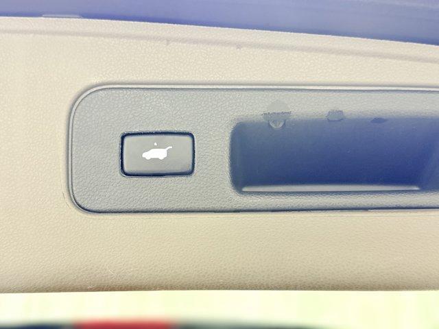 used 2016 Honda Odyssey car, priced at $13,988