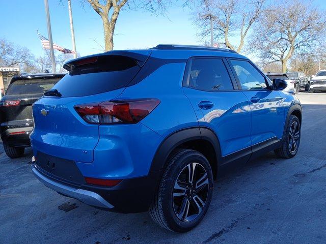 new 2025 Chevrolet TrailBlazer car, priced at $28,365