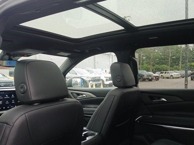 new 2025 Chevrolet Traverse car, priced at $46,695