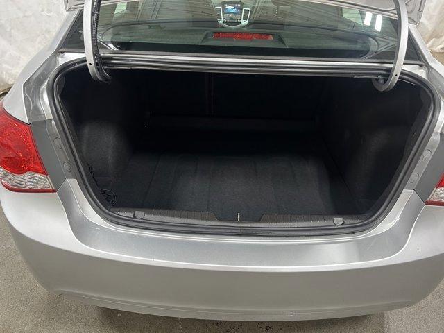 used 2016 Chevrolet Cruze Limited car, priced at $7,988