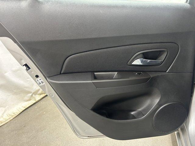 used 2016 Chevrolet Cruze Limited car, priced at $7,988