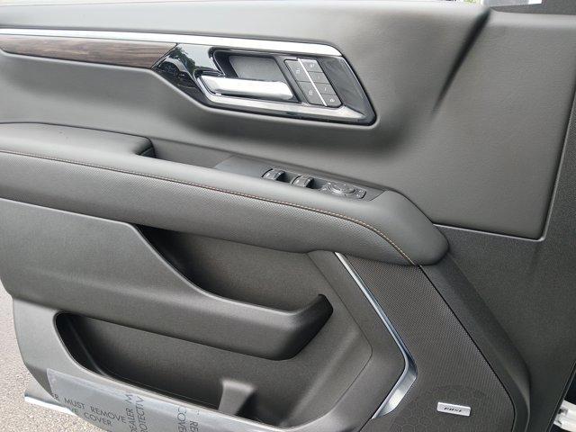 new 2025 Chevrolet Suburban car, priced at $89,730