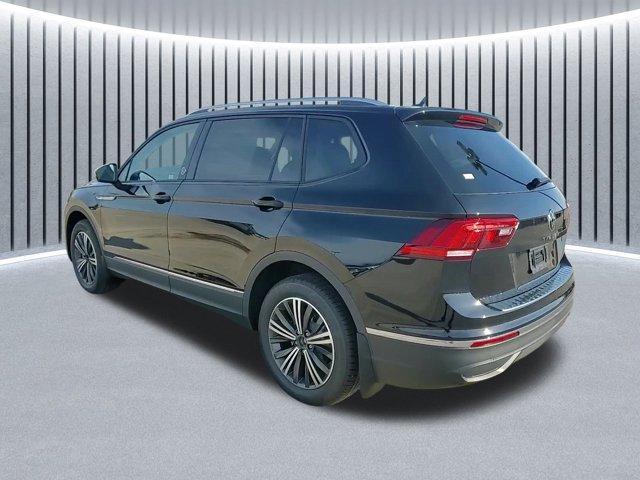 new 2024 Volkswagen Tiguan car, priced at $32,968