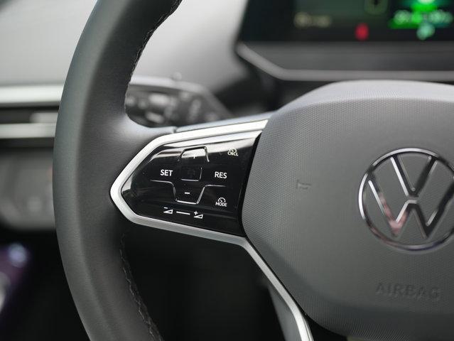 new 2025 Volkswagen ID.4 car, priced at $49,410