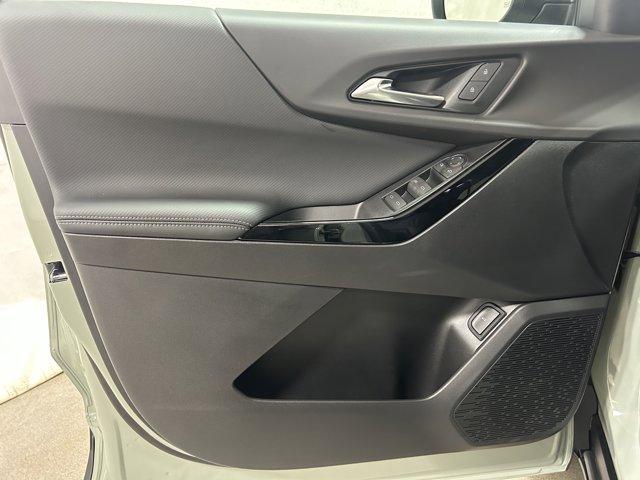 used 2025 Chevrolet Equinox car, priced at $34,988