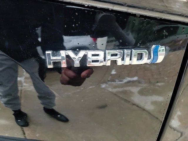 used 2021 Toyota Highlander Hybrid car, priced at $33,488