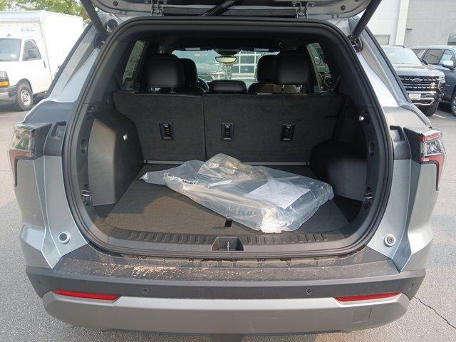 new 2026 Chevrolet Equinox car, priced at $31,990