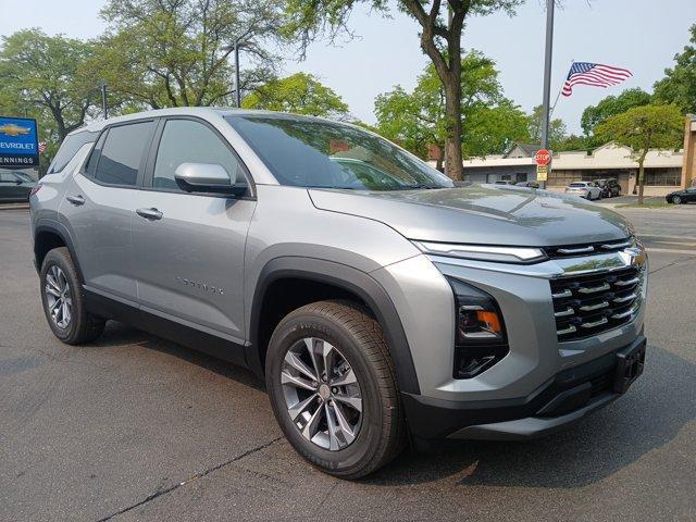 new 2026 Chevrolet Equinox car, priced at $31,990