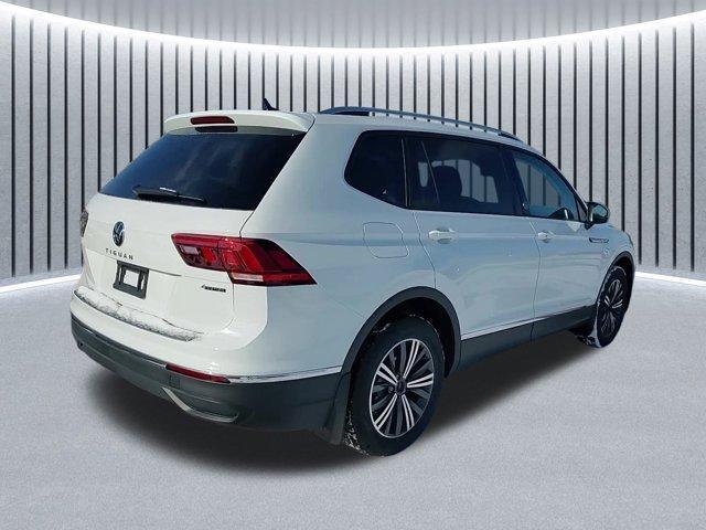 new 2024 Volkswagen Tiguan car, priced at $31,936