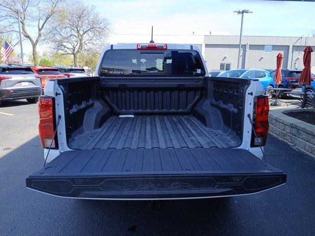 new 2025 Chevrolet Colorado car, priced at $38,465