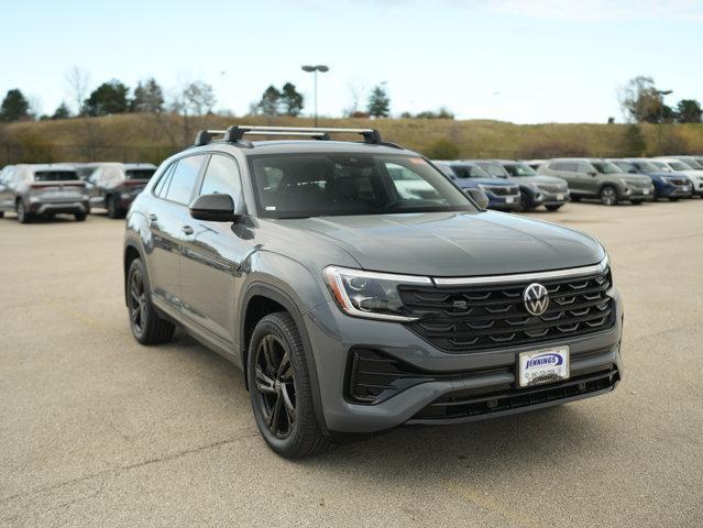new 2026 Volkswagen Atlas Cross Sport car, priced at $51,946