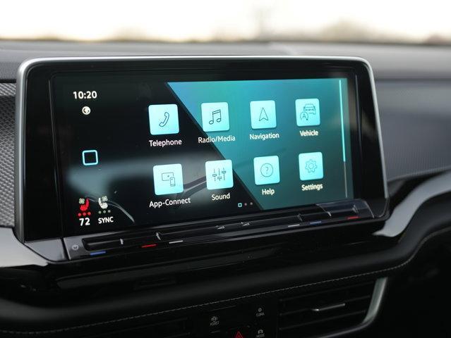 new 2026 Volkswagen Atlas Cross Sport car, priced at $51,946