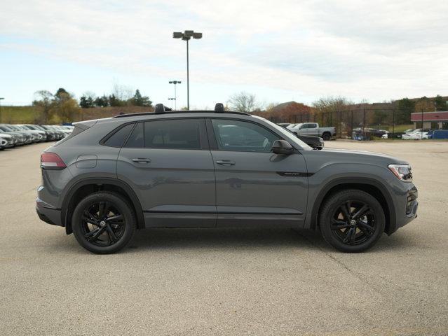 new 2026 Volkswagen Atlas Cross Sport car, priced at $51,946