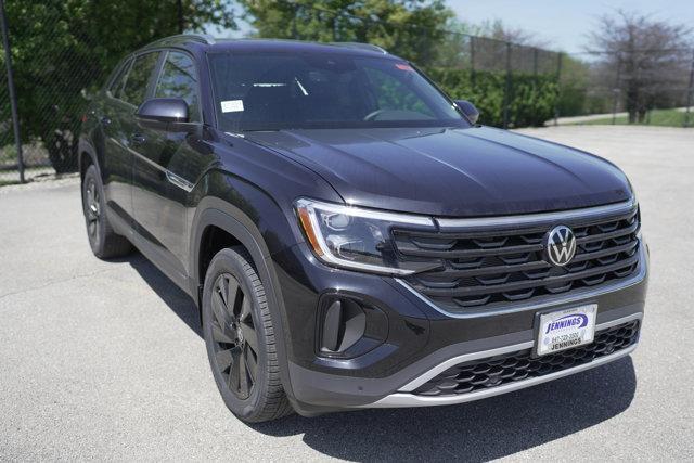 new 2025 Volkswagen Atlas Cross Sport car, priced at $45,966