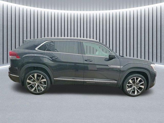 new 2025 Volkswagen Atlas Cross Sport car, priced at $53,330