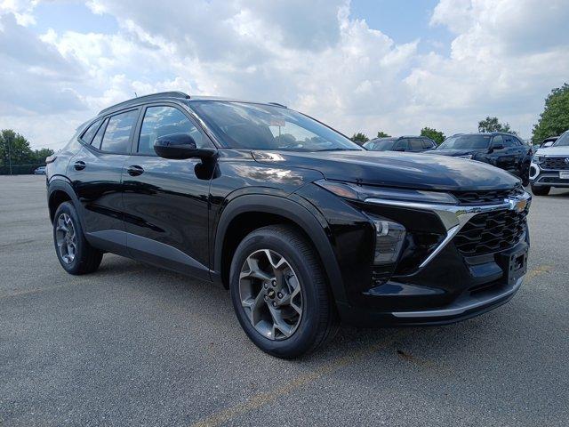 new 2025 Chevrolet Trax car, priced at $24,485