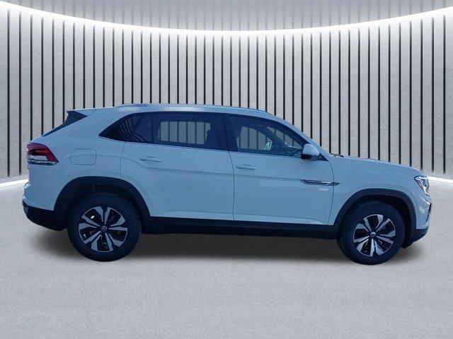 new 2025 Volkswagen Atlas Cross Sport car, priced at $40,134