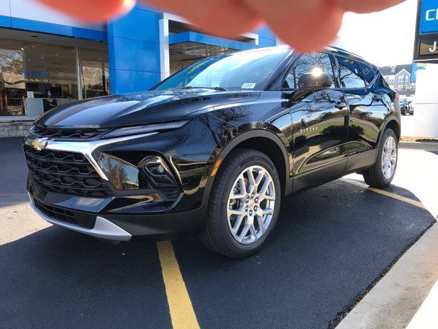 new 2025 Chevrolet Blazer car, priced at $41,010