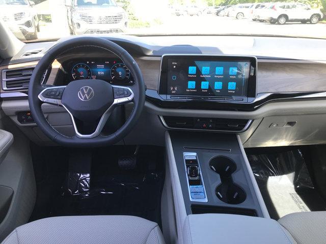 new 2024 Volkswagen Atlas car, priced at $40,759