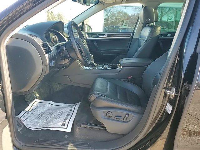 used 2014 Volkswagen Touareg car, priced at $13,888