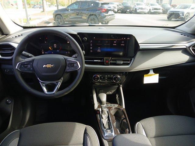 new 2025 Chevrolet TrailBlazer car, priced at $27,970