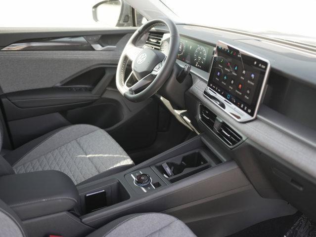 new 2025 Volkswagen Tiguan car, priced at $32,961