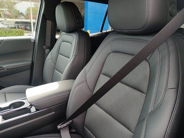 new 2026 Chevrolet Equinox car, priced at $33,990