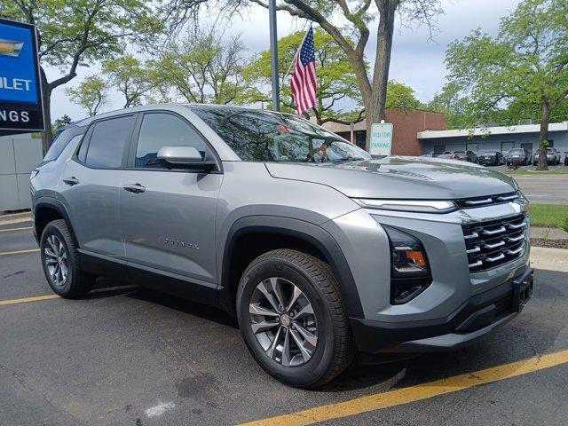 new 2026 Chevrolet Equinox car, priced at $33,990