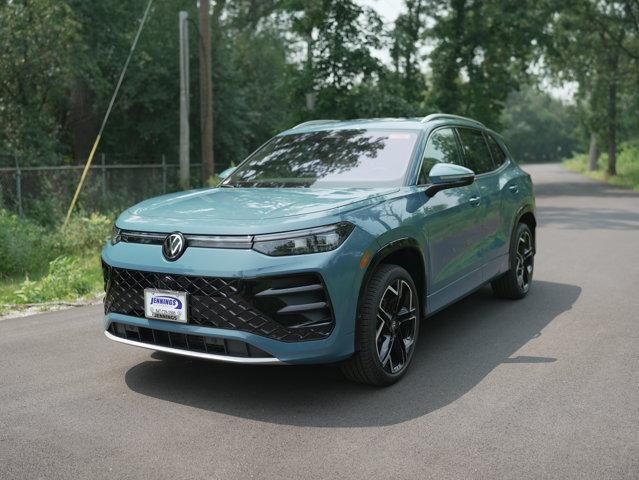 new 2025 Volkswagen Tiguan car, priced at $42,631
